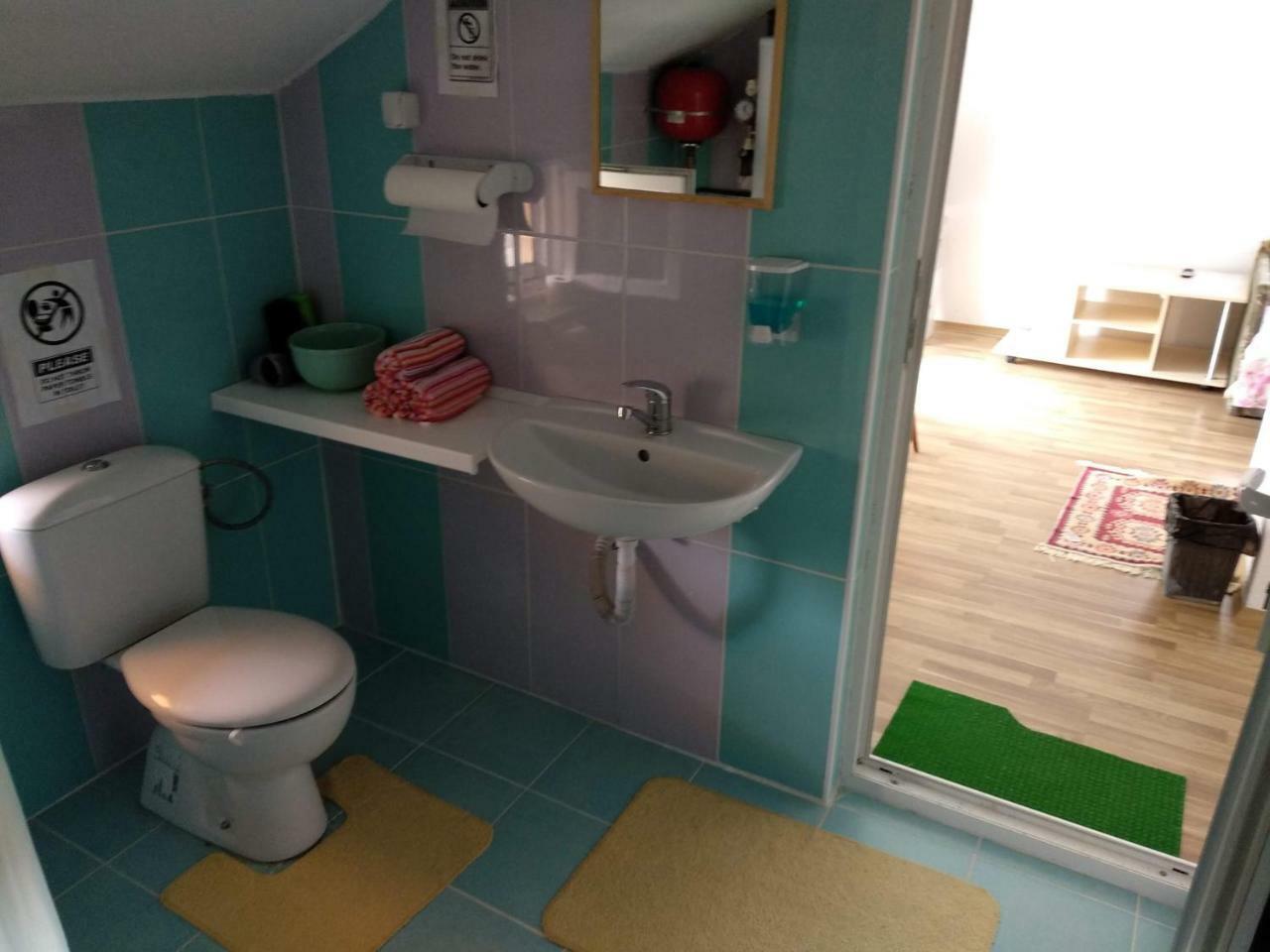 Family House Near Motorway 6 Guests 3 Bedrooms Велес Экстерьер фото